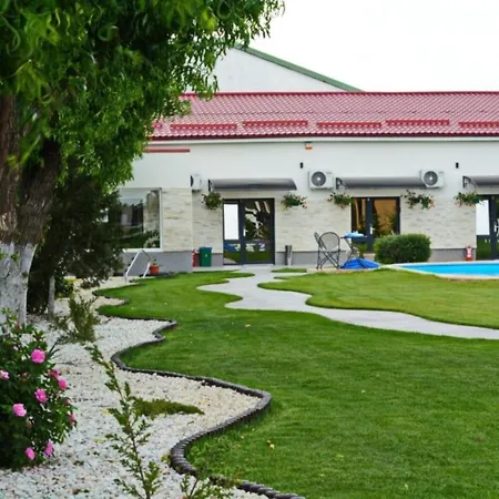 Neferprod - Is - Cam 04 Apartamento Timişoara