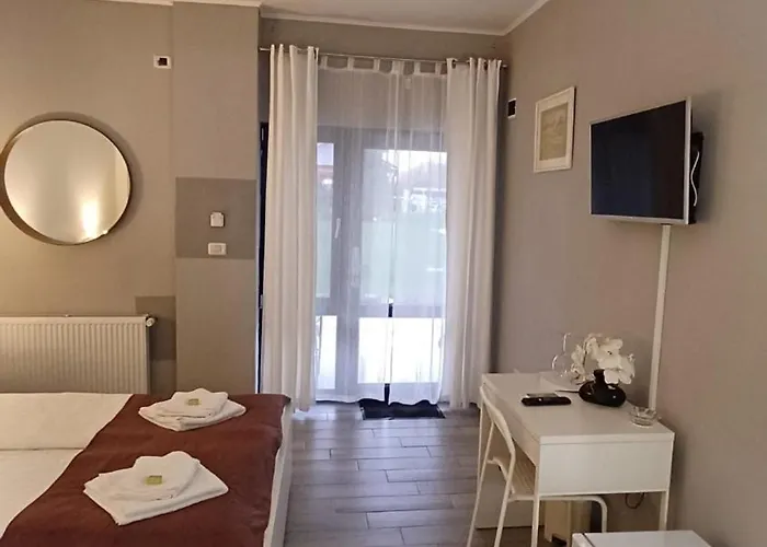 Neferprod - Is - Cam 04 Lägenhet *