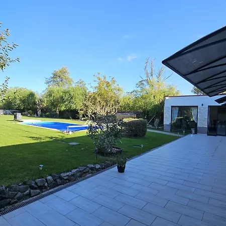 Neferprod - Is - Cam 04